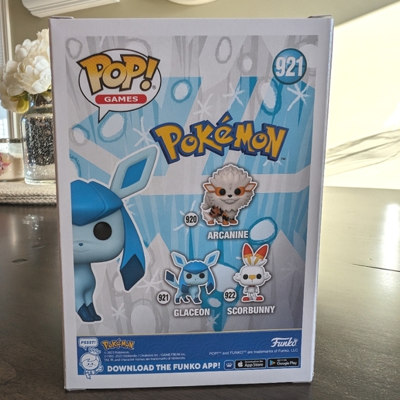 Pokemon Glaceon Funko Special Edition Flocked NEW #921 - Picture 3 of 7